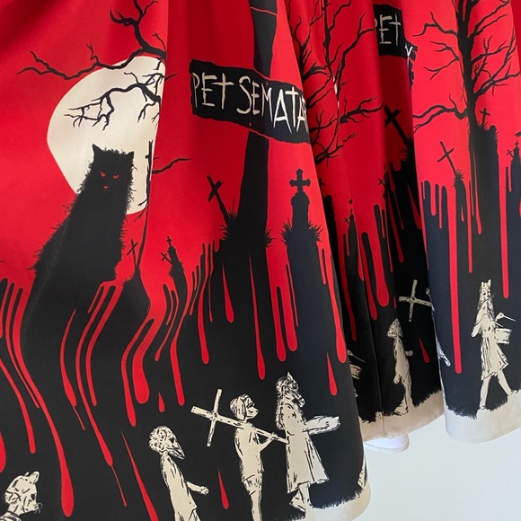 Pet Semetary - Vixen by Micheline Pitt - Picture 9 of 13